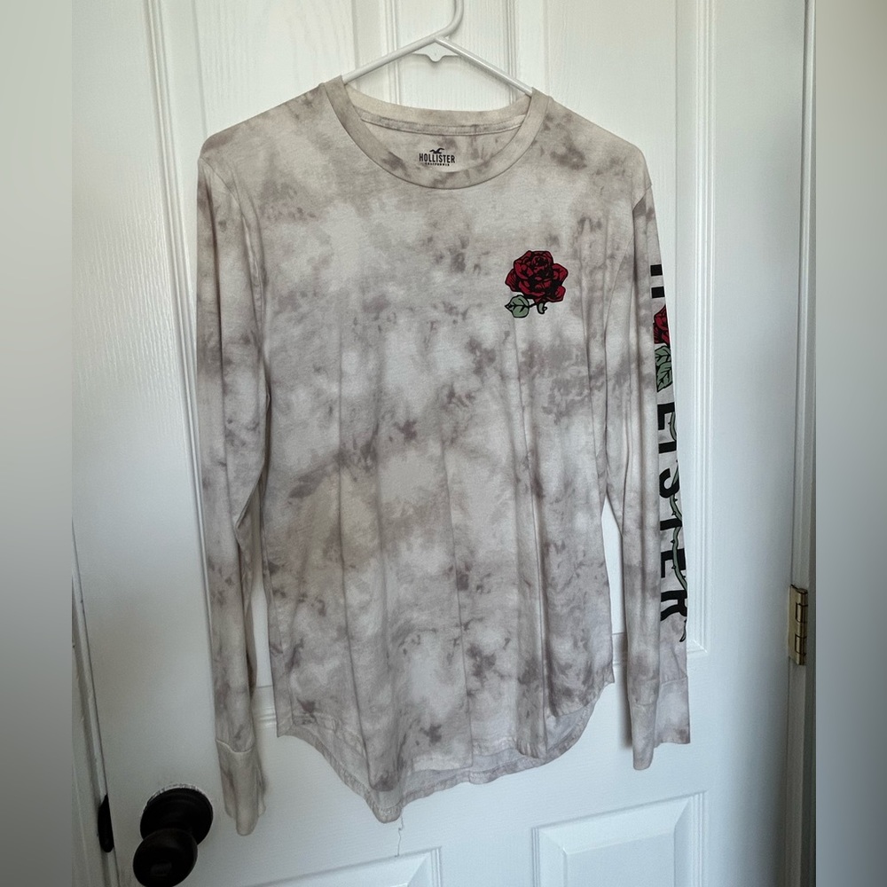 Hollister, Small, White long sleeve, Rose print